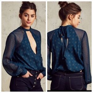 Tularosa Evie long sleeved Blouse Size M